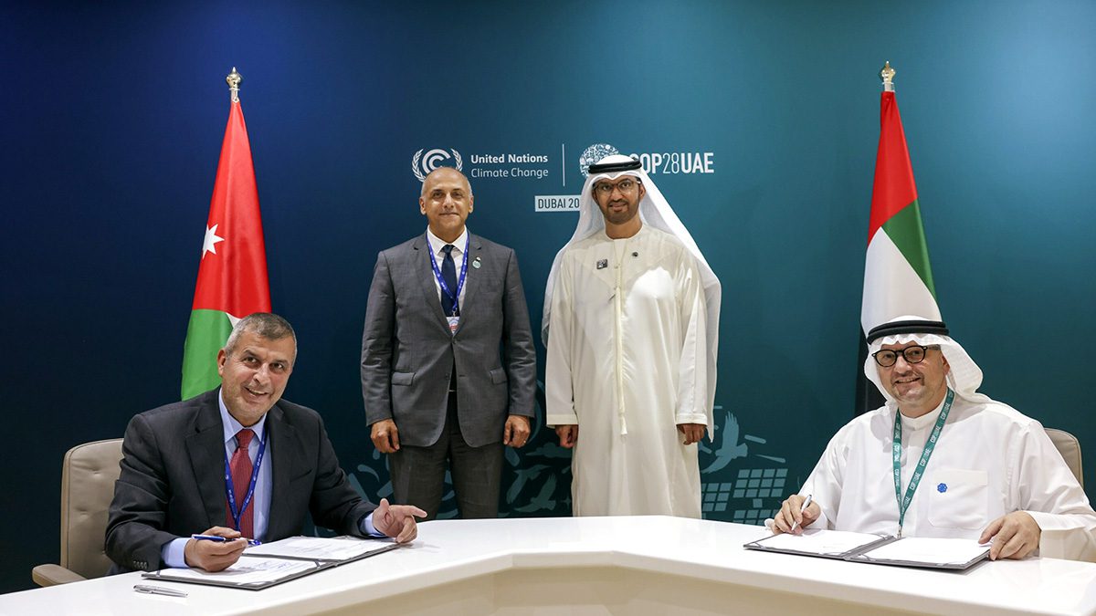 Masdar signs agreements for 1GW wind project & green hydrogen plant in ...